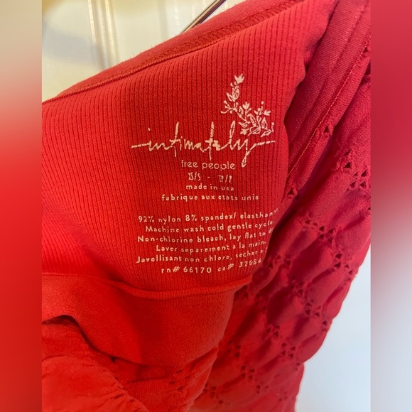 Free People Eyelet Ruffle Bandeau - Picture 4 of 4